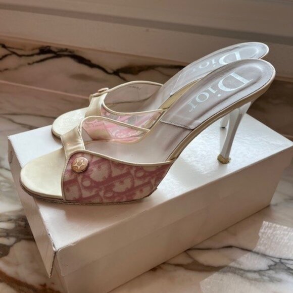 Authentic Dior Vintage White Denim Logo Monogram Heel - Sz 10 - Picture 2 of 4